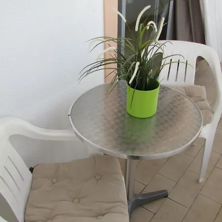 - 2 A 4 Pessoas- Piscina Apartment *