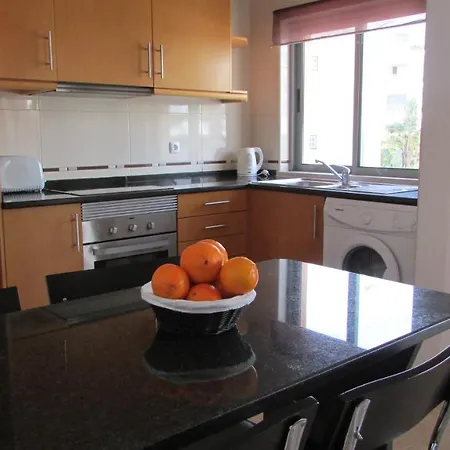 - 2 A 4 Pessoas- Piscina Olhos de Agua (Albufeira)