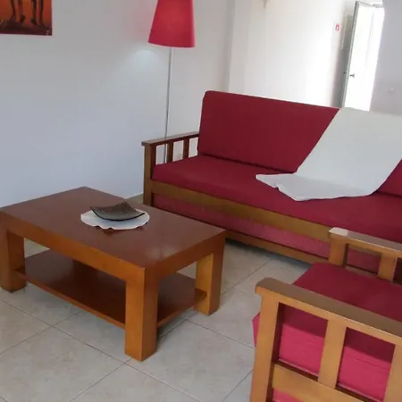 - 2 A 4 Pessoas- Piscina * Olhos de Agua (Albufeira)