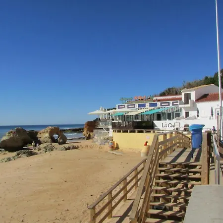 - 2 A 4 Pessoas- Piscina Apartman Olhos de Água