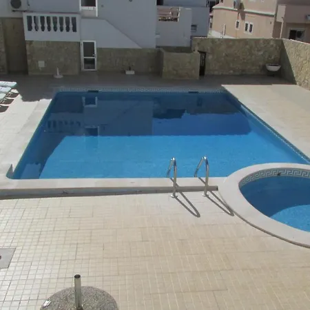 - 2 A 4 Pessoas- Piscina Apartamento