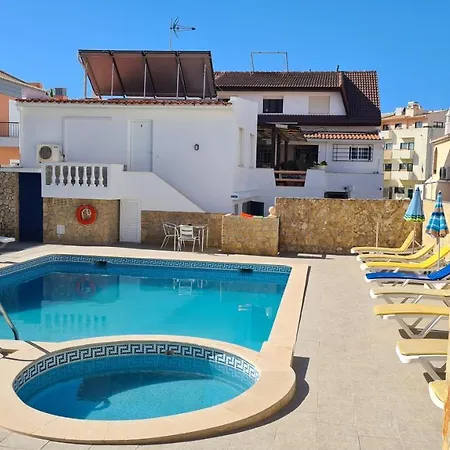 Apartman - 2 A 4 Pessoas- Piscina Olhos de Água