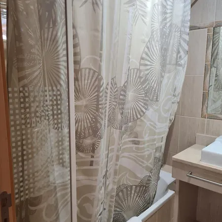 - 2 A 4 Pessoas- Piscina * Olhos de Água